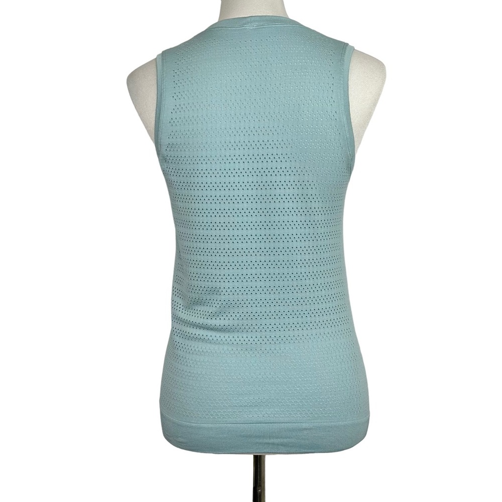 Lululemon Womens Breeze By Muscle Tank II Squad Sz 4 Sea Frost Perforated - Picture 5 of 11